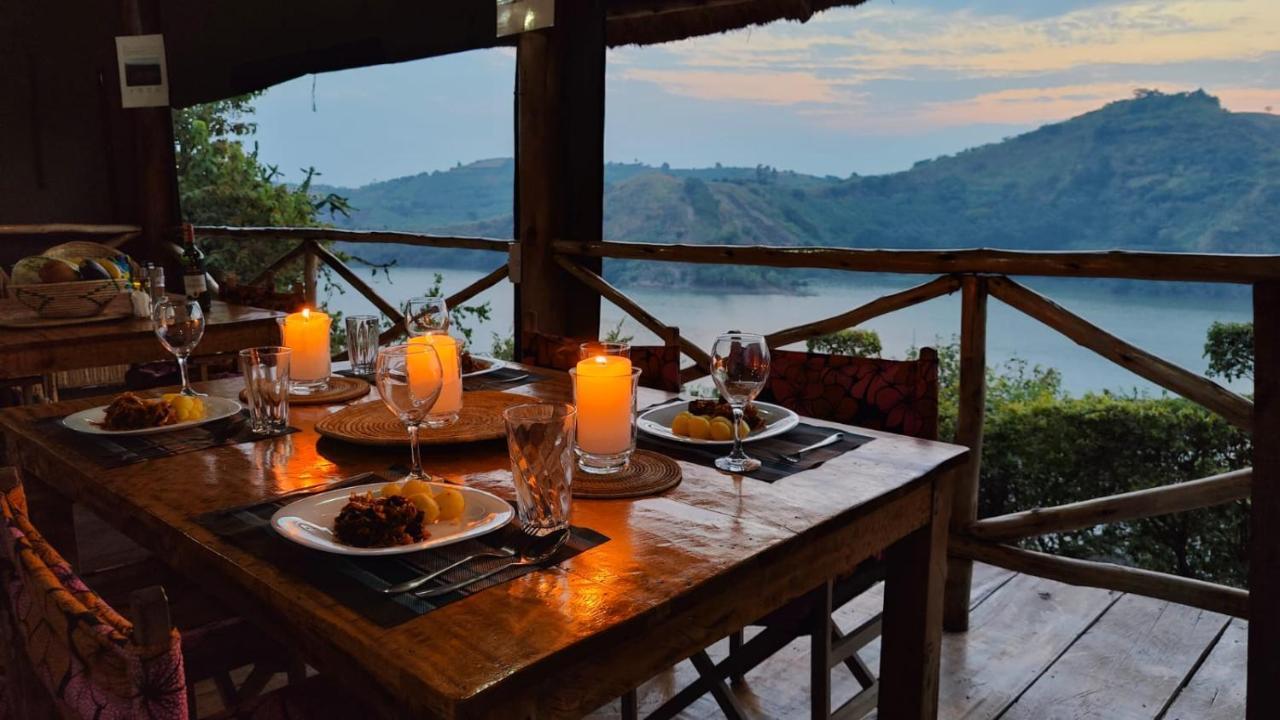 Mwamba Kelele Lodge Fort Portal Екстериор снимка