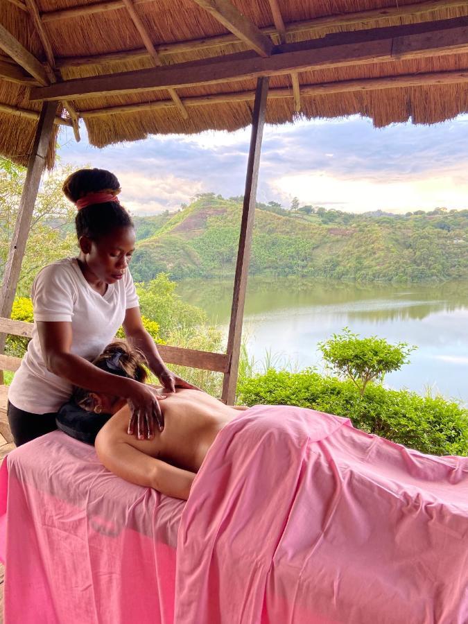 Mwamba Kelele Lodge Fort Portal Екстериор снимка
