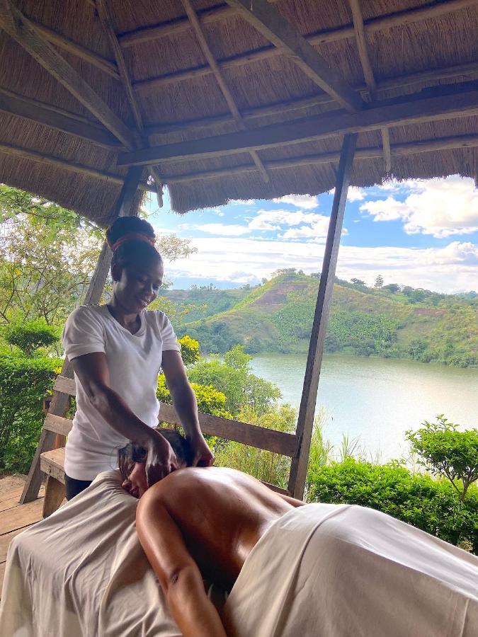 Mwamba Kelele Lodge Fort Portal Екстериор снимка