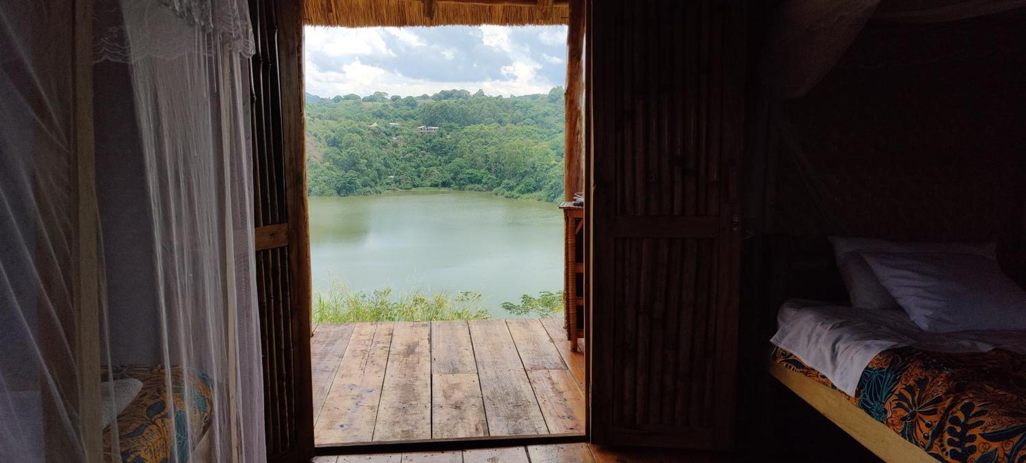 Mwamba Kelele Lodge Fort Portal Екстериор снимка